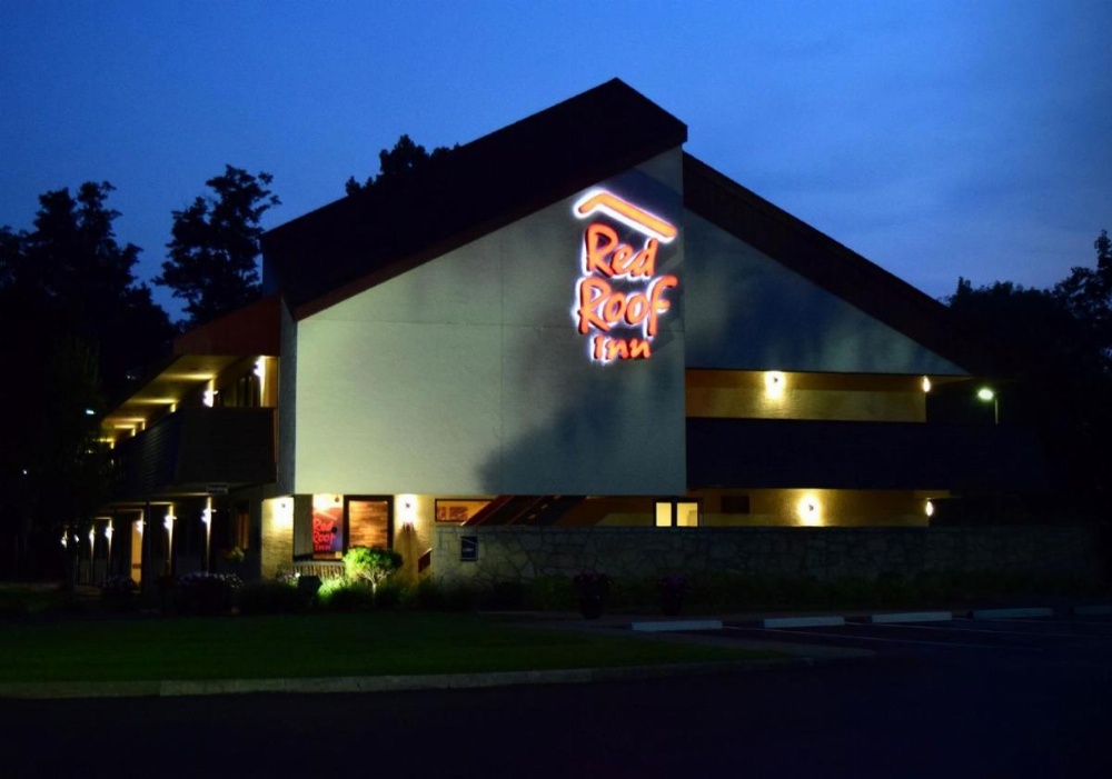 Red Roof Inn Buffalo Niagara Airport Image 21