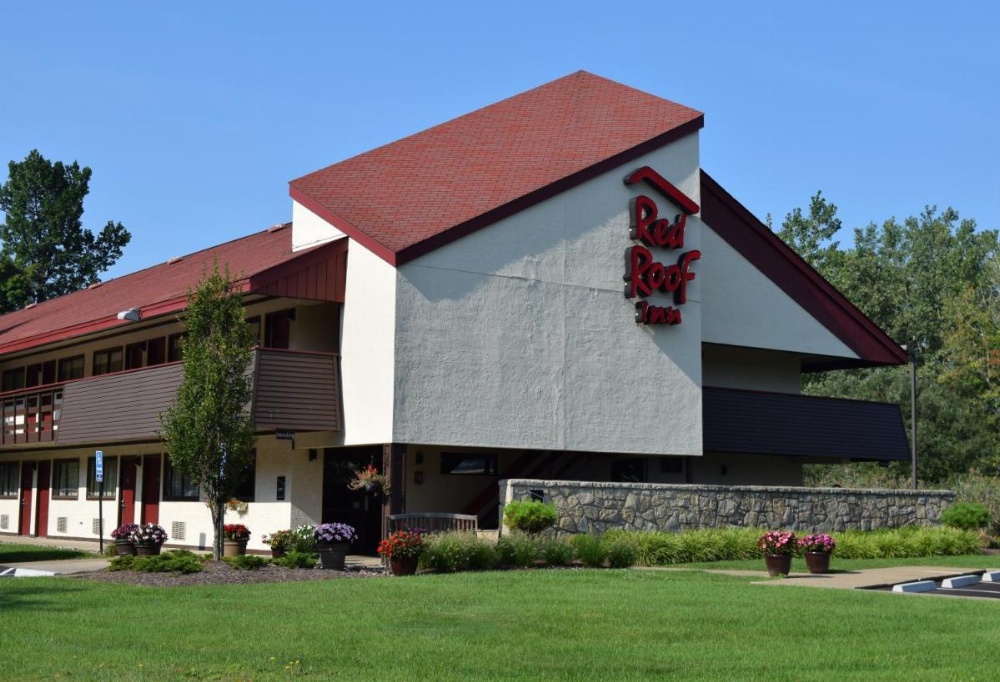 Red Roof Inn Buffalo Niagara Airport Image 22